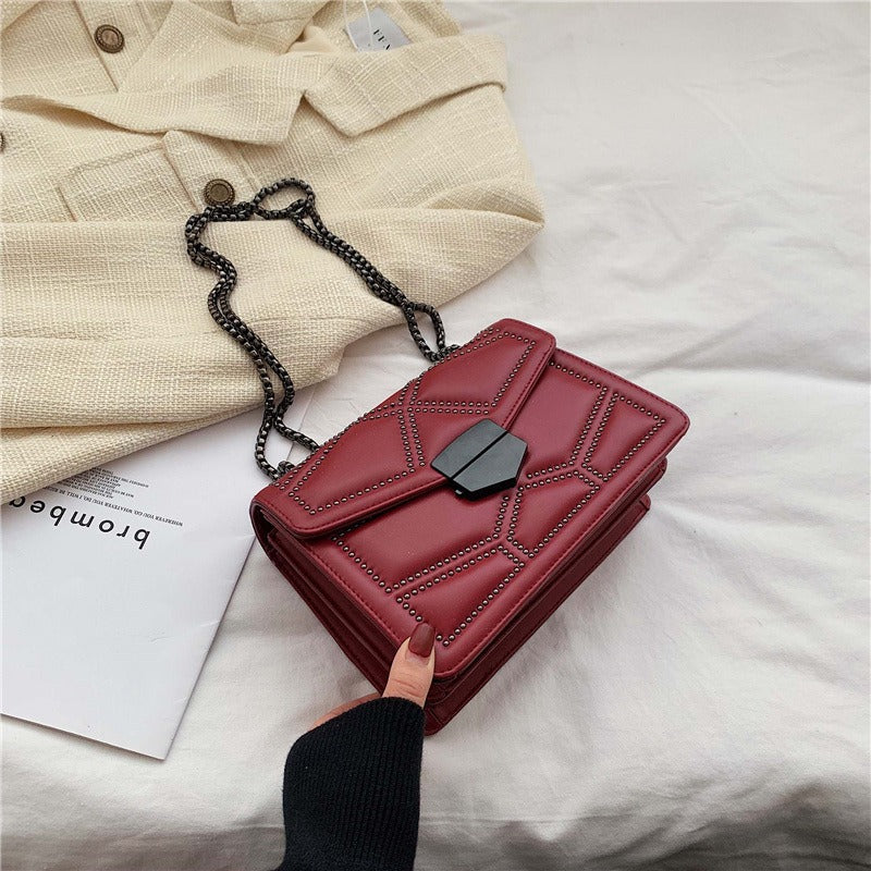 Elegant and Minimalist Korean Shoulder Bag