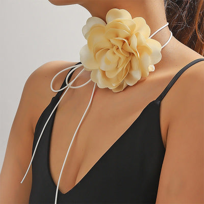 Collier Fleur Satin Coréen