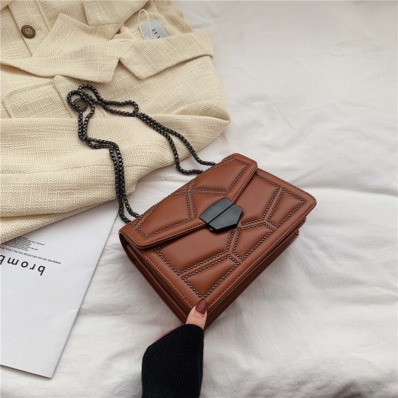 Elegant and Minimalist Korean Shoulder Bag