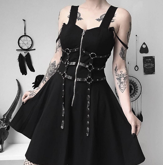 Robe Mini Noire Coréenne