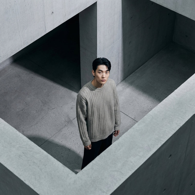 Pull homme coréen ample col rond couleur unie - Mode Coréenne Koreanxwear