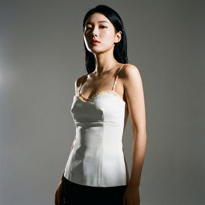 Top court imprimé femme blanc, style coréen moderne et tendance - Koreanxwear - Taille S