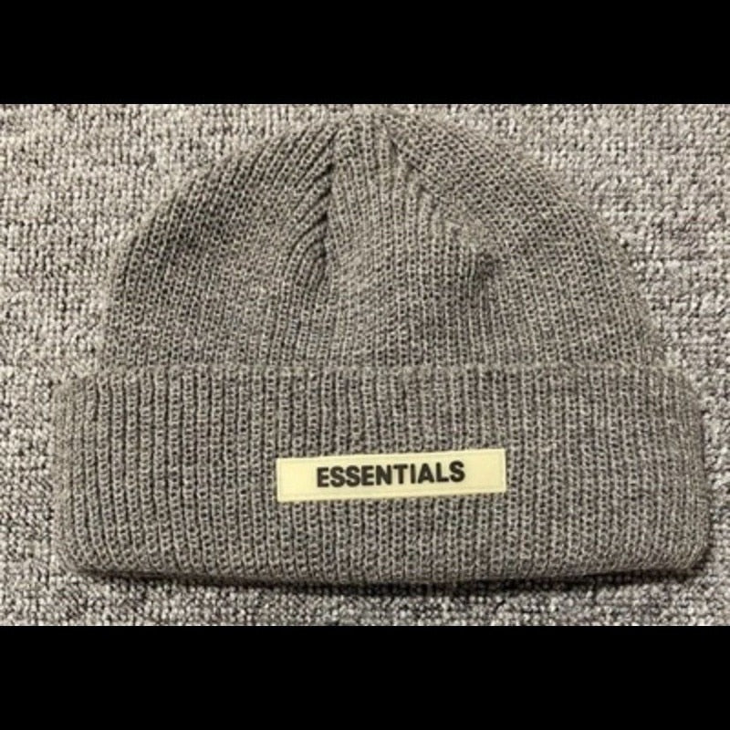 Bonnet streetwear Essentials - KoreanxWear