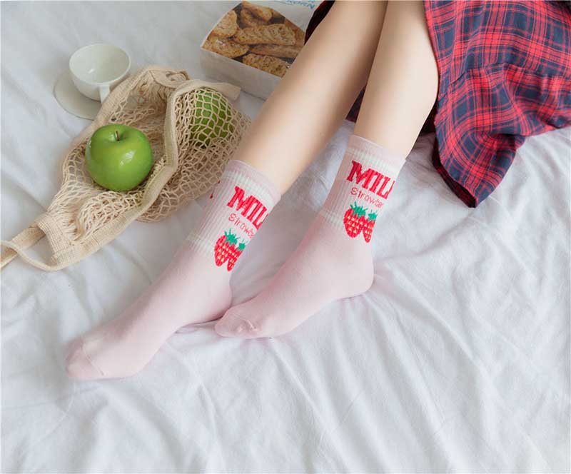 Chaussettes Coréennes Lait - KoreanxWear