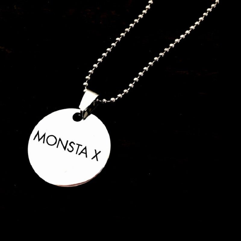 Collier Monsta X Logo