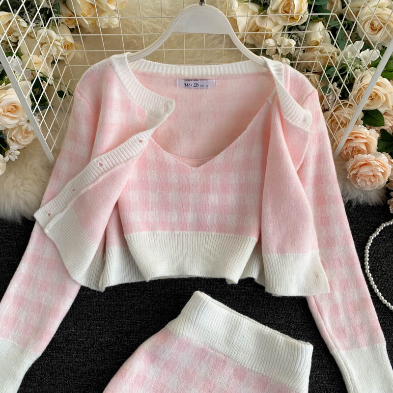 Ensemble Plaid Rose