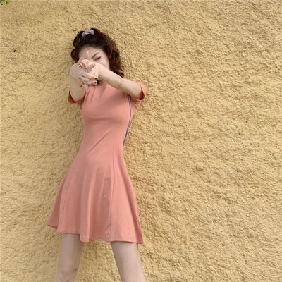 Korean dress with short sleeves