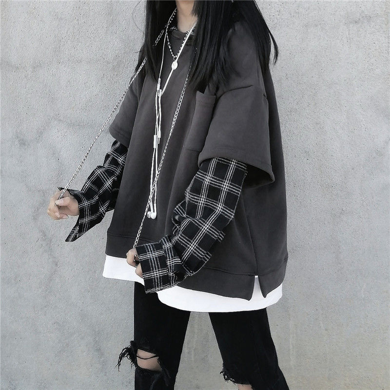 Sweat plaid gothique gris