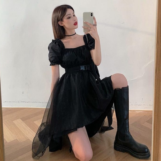 Robe noire gothique coréenne